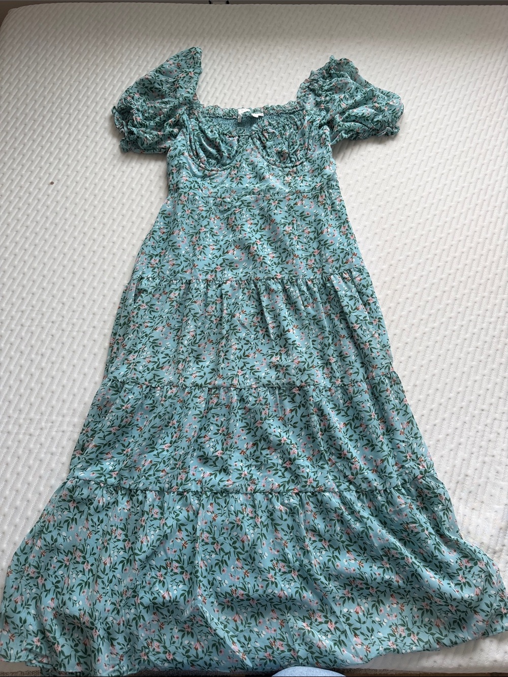 Astr Women’s Aqua Floral Puff-Sleeve Maxi Dress